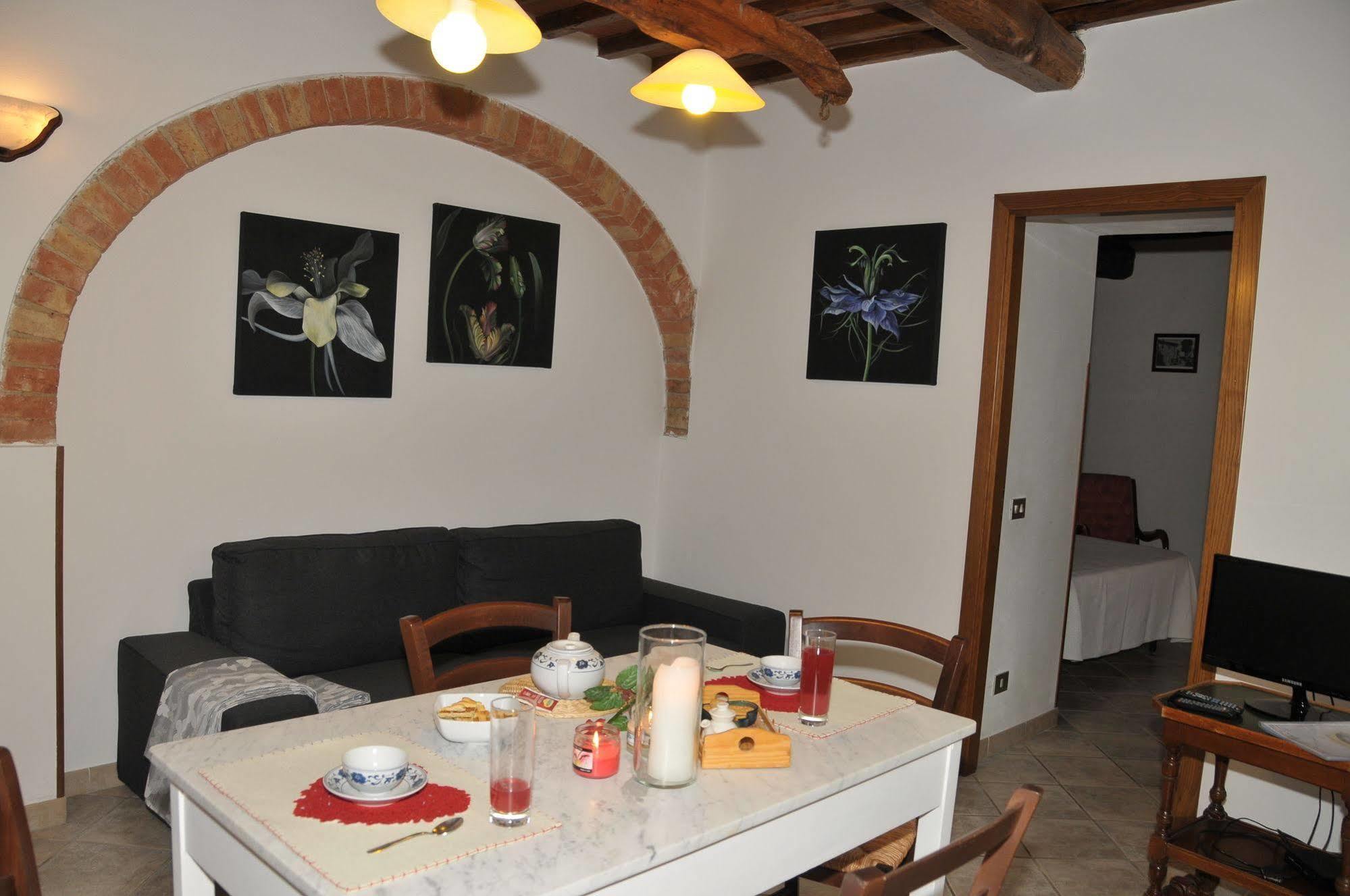 Agriturismo Renai E Monte ガンバッシ・テルメ エクステリア 写真